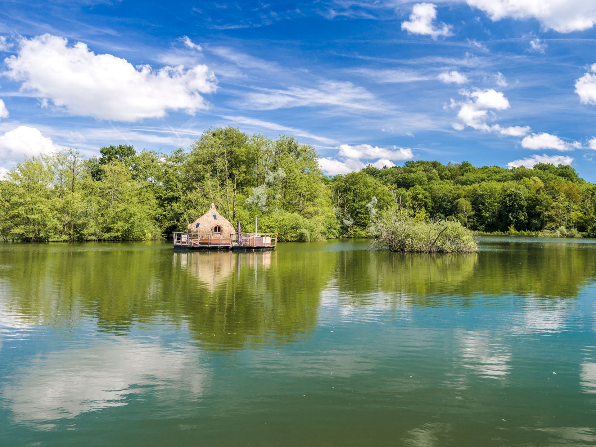 Cabane Spa Neptune Cabane Sur L Eau Bourgogne Franche Comt