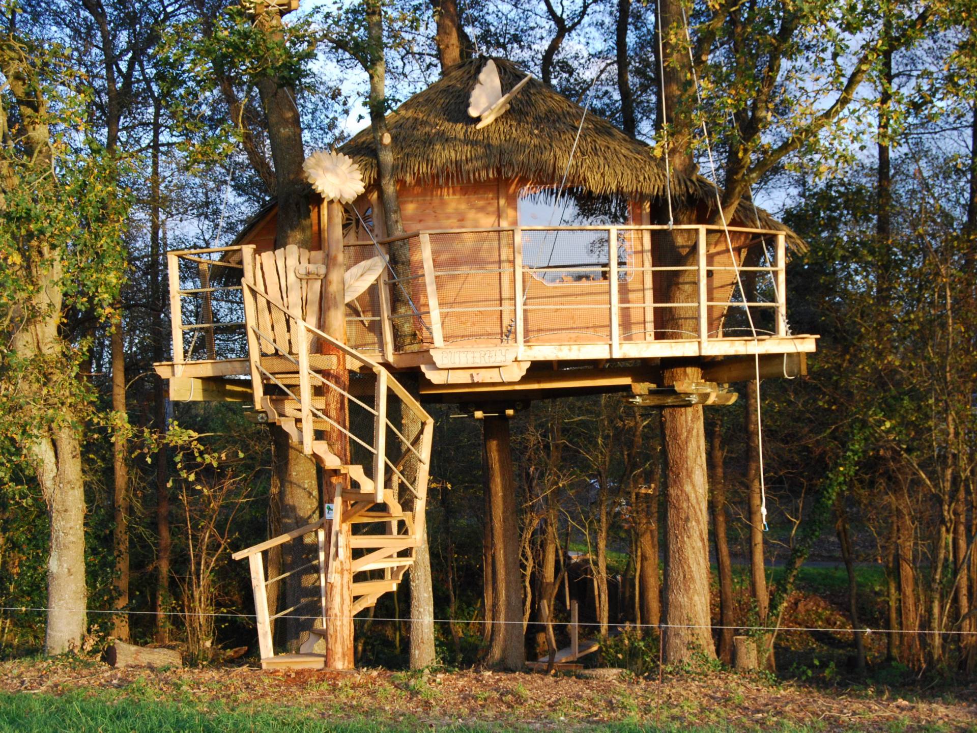 Cabane Butterfly - Cabane dans les arbres Basse-Normandie ...