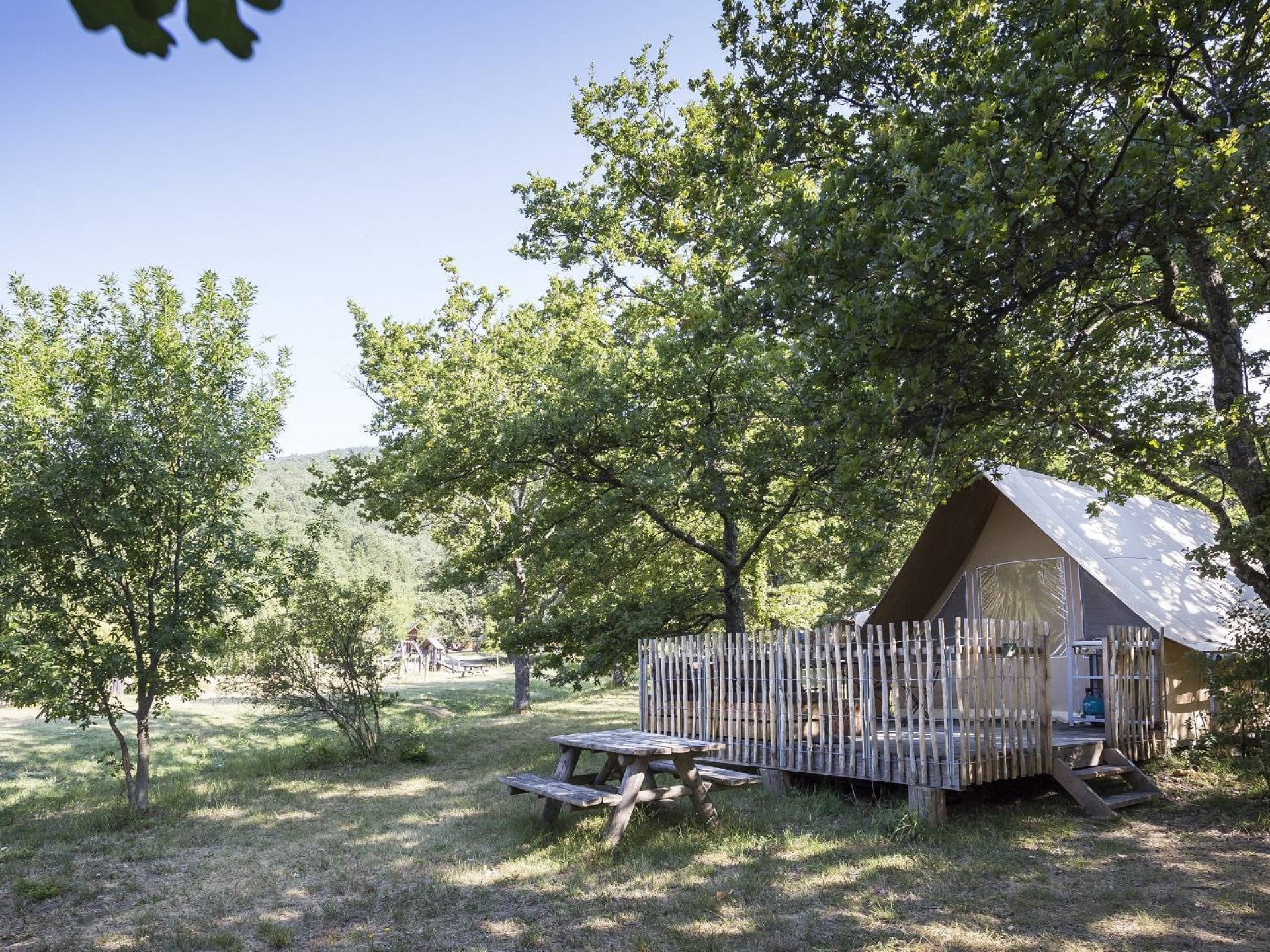 Tente Canadienne I Dieulefit - Tente Et Tente Lodge Rhône-Alpes ...