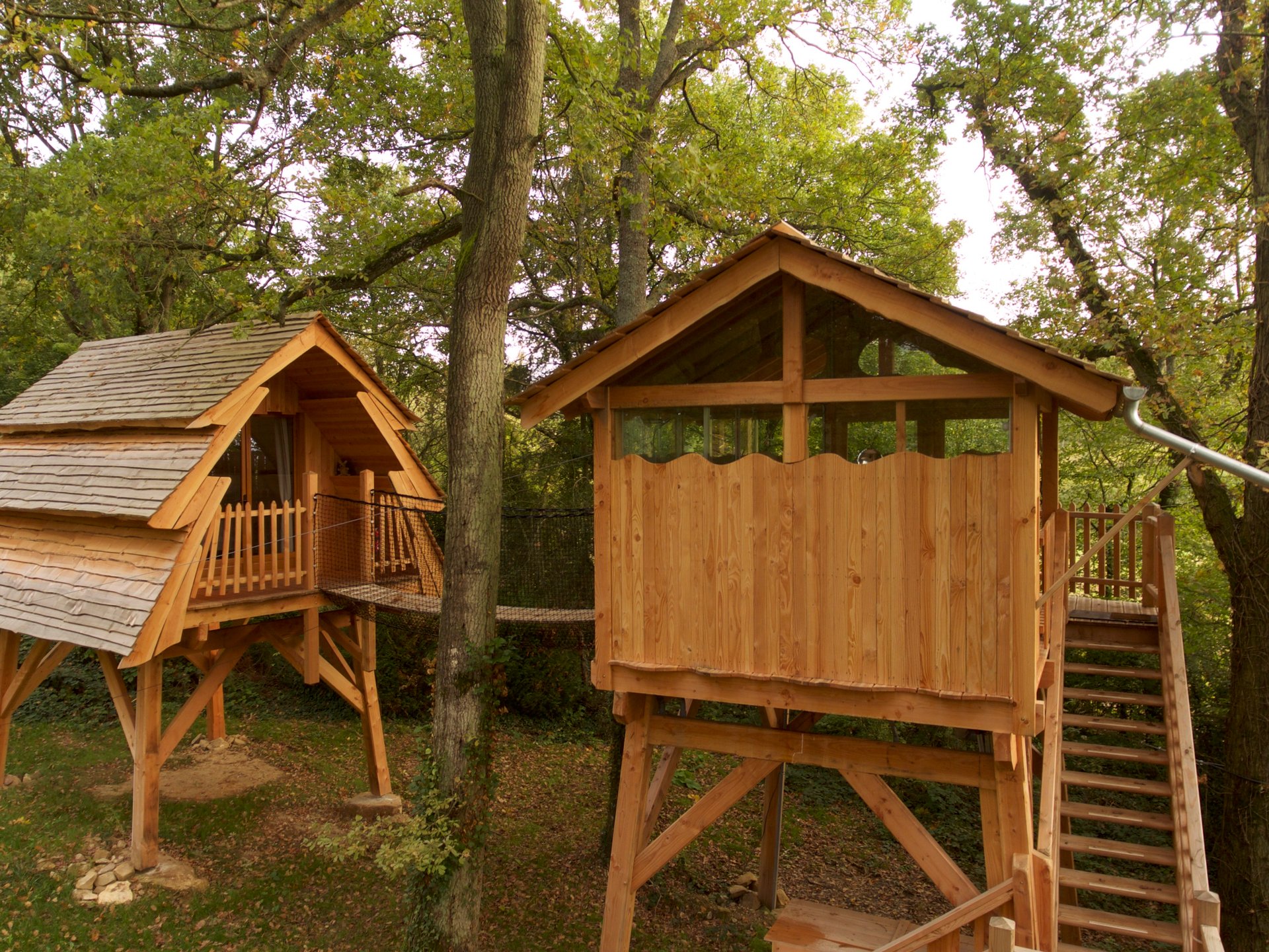 Cabane Spa "Enchantée" - Cabane dans les arbres Picardie (Hauts-de