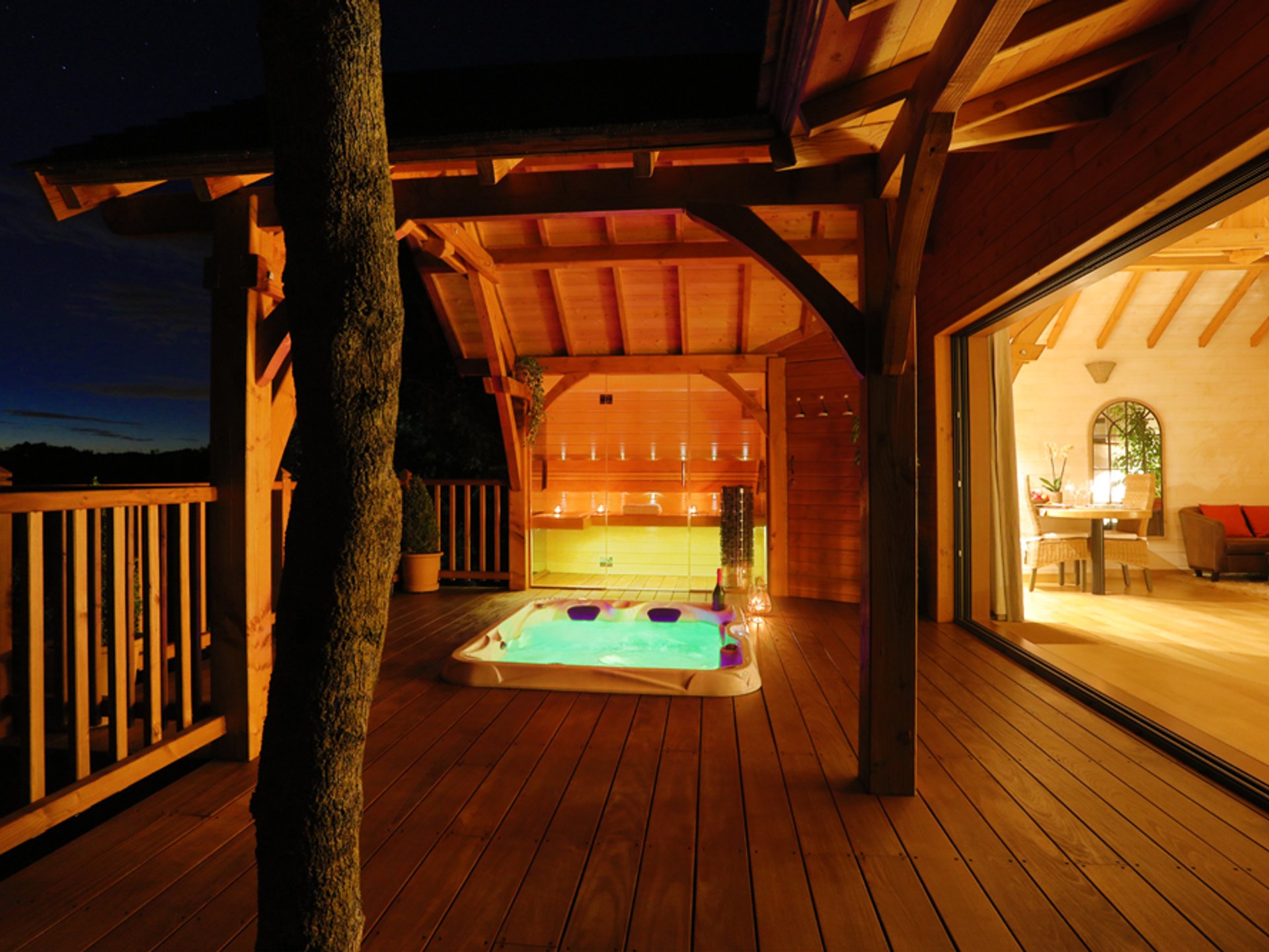 Cabane De Luxe Avec Sauna Et Spa - Cabane Dans Les Arbres Occitanie ...